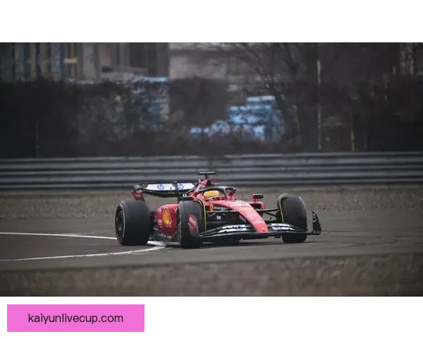 三练分段计时榜揭晓 拉塞尔夺得第一段最快 安东内利包揽二三段最佳成绩