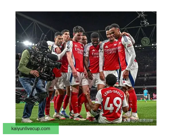 早报仅剩两线争冠阿森纳足总杯爆冷出局赛季走势再生变数引发欧陆格局震荡